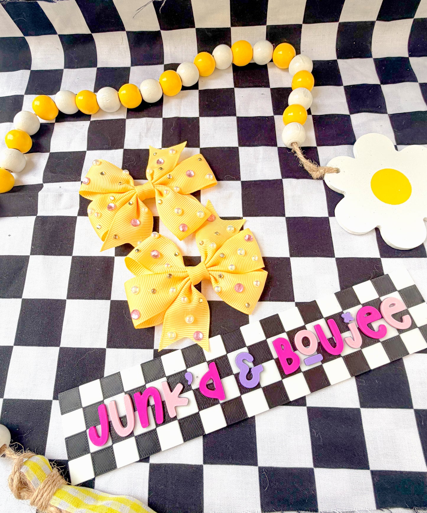 Spring Yellow Junk’d Piggies