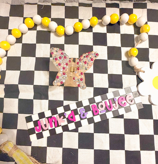 Junk’d Butterfly Clip-Pale Peach