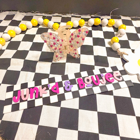 Junk’d Butterfly Clip-Pale Peach